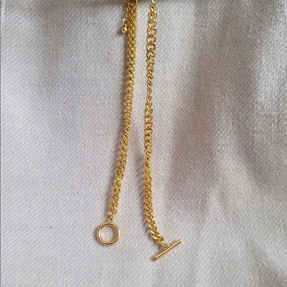 Sold Gold toggle Necklace - Picture 2 of 7